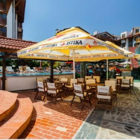 Belvedere Holidey Club& Ski E 201 Апартамент